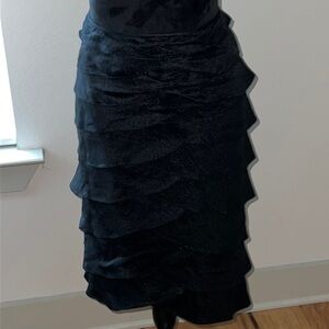 Adrianna Papell Evening Essentials black shimmering tiered skirt Sz 16 NWT
